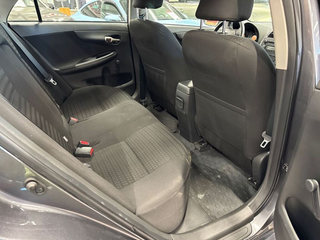 Toyota Corolla 2009 Harmaa