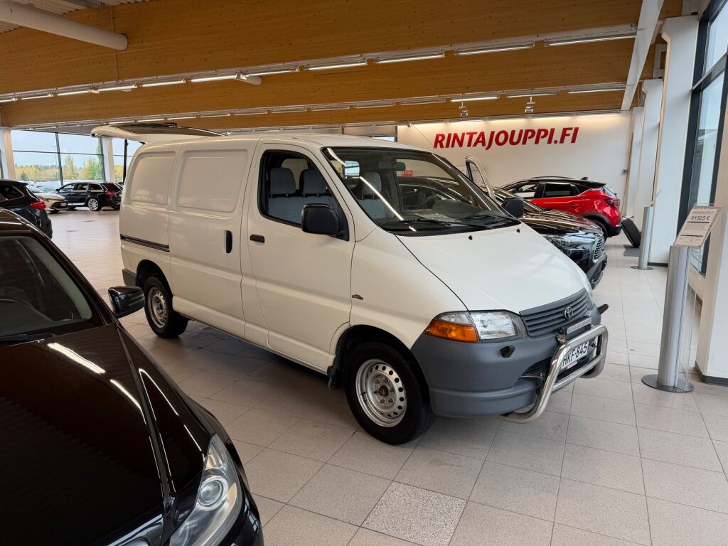 Toyota Hiace 2005 Valkoinen