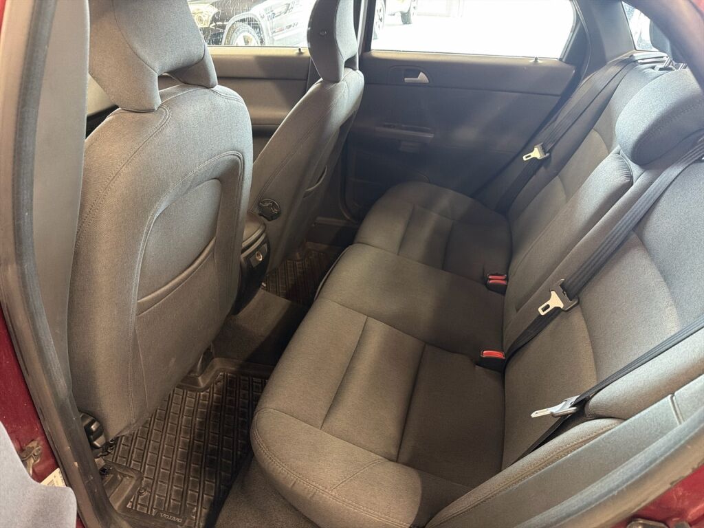 Volvo S40 2006 Punainen