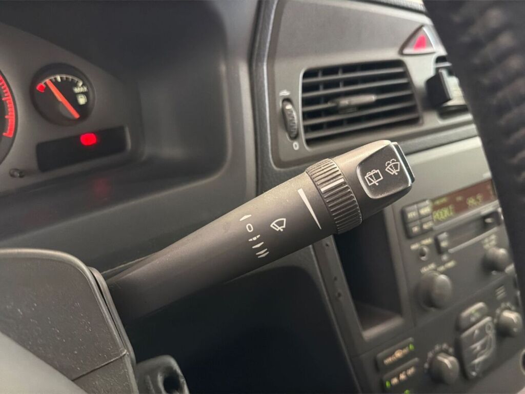 Volvo V70 2001 Vihreä