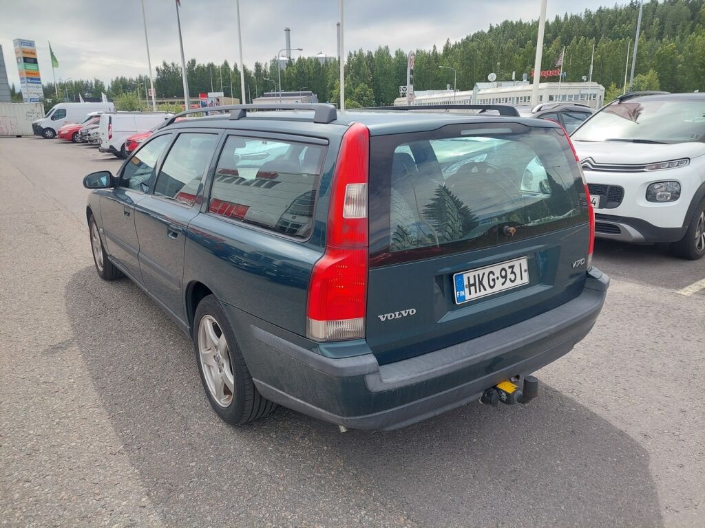 Volvo V70 2001 Vihreä