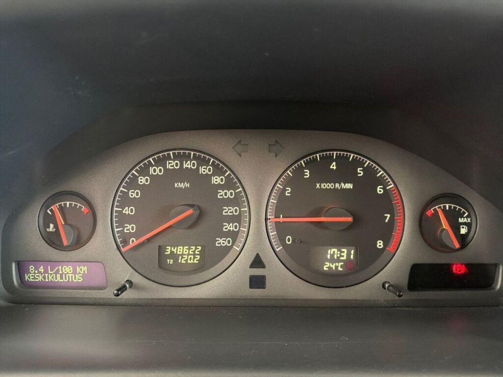 Volvo V70 2001 Vihreä