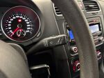 Volkswagen Golf 2009 Punainen