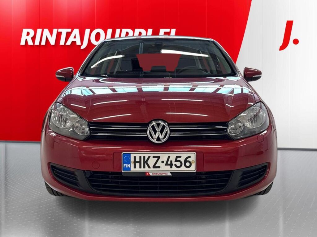 Volkswagen Golf 2009 Punainen