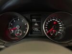 Volkswagen Golf 2009 Punainen