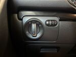 Volkswagen Golf 2009 Punainen