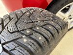 Volkswagen Golf 2009 Punainen