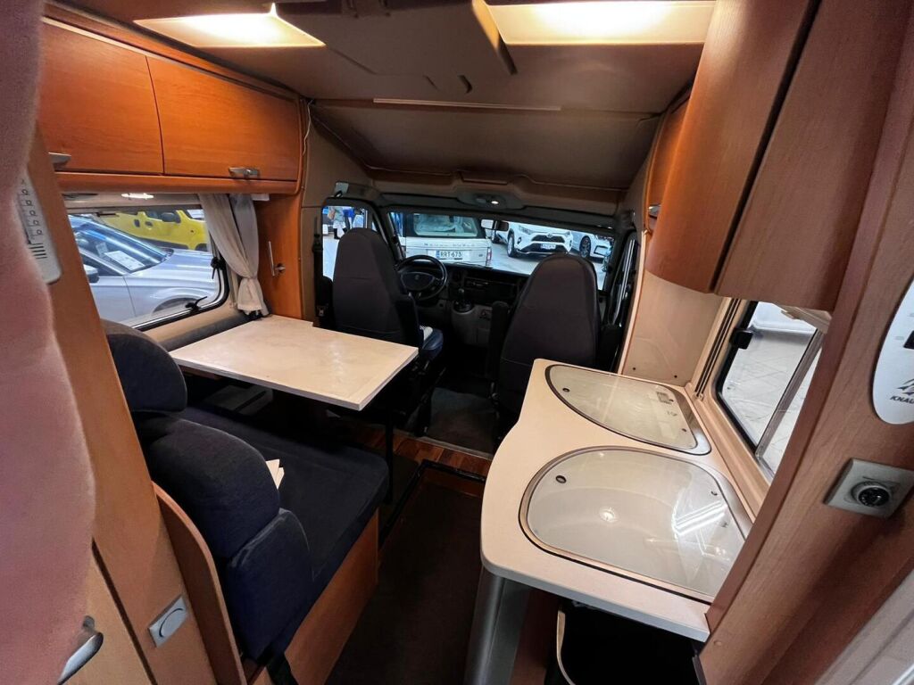 Knaus SUN TI 650 2006 Valkoinen