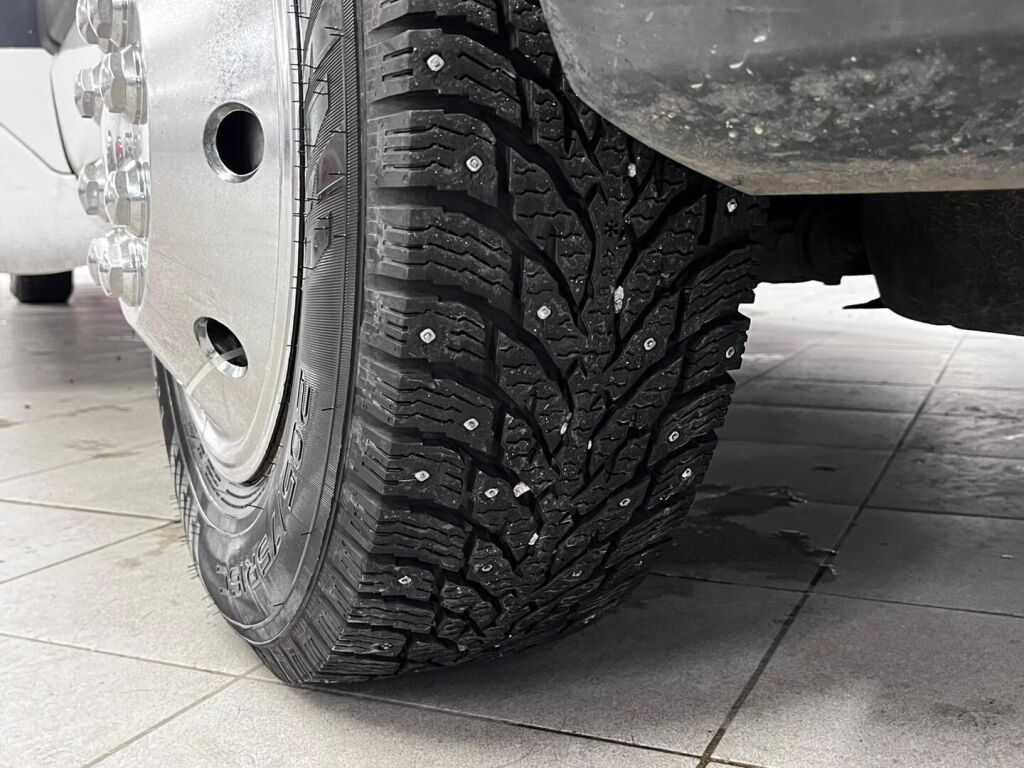 Knaus SUN TI 650 2006 Valkoinen