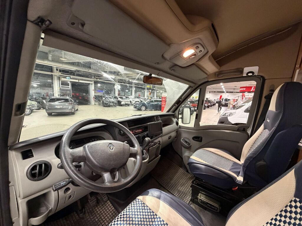 Renault-knaus SUN TI 650 2006 Valkoinen