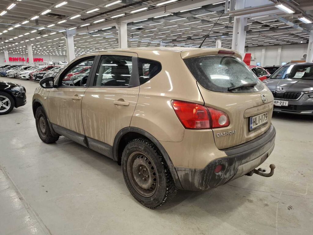 Nissan Qashqai 2007 Ruskea (beige)