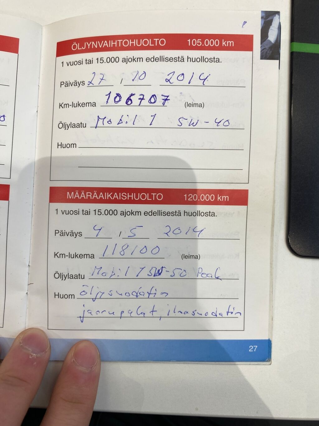 Toyota Avensis 2008 Punainen