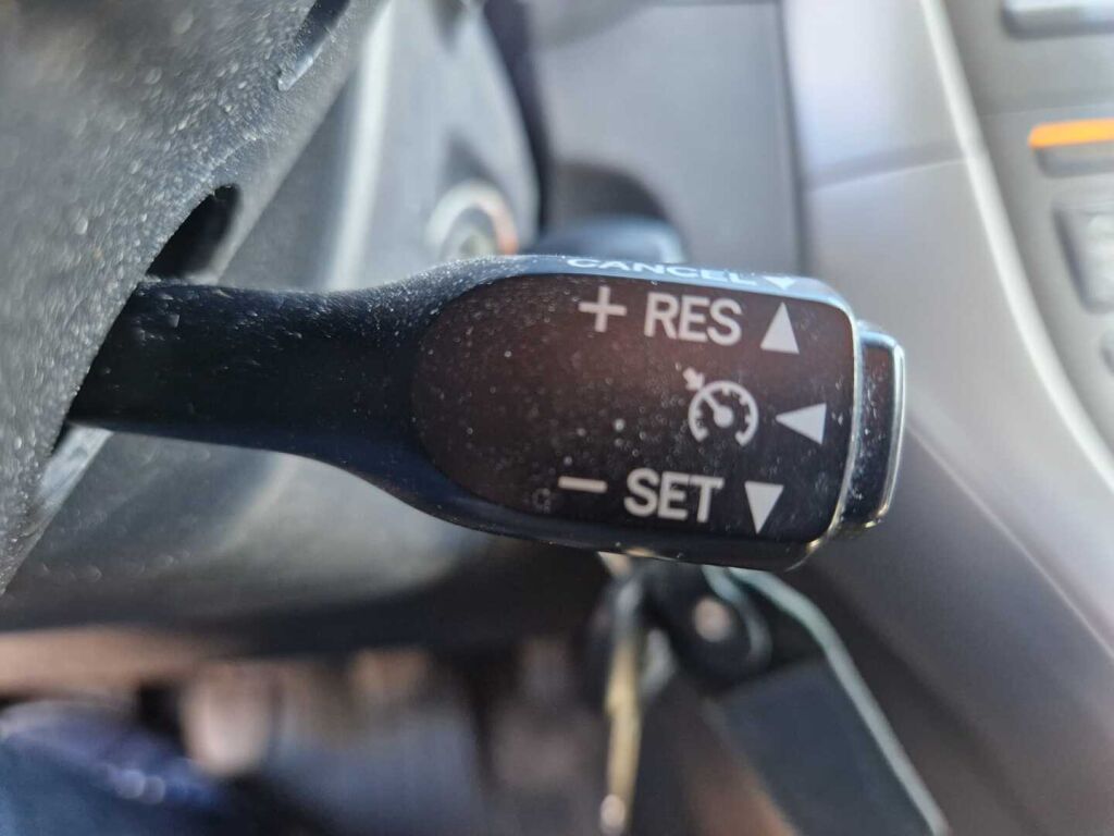Toyota Auris 2008 Harmaa