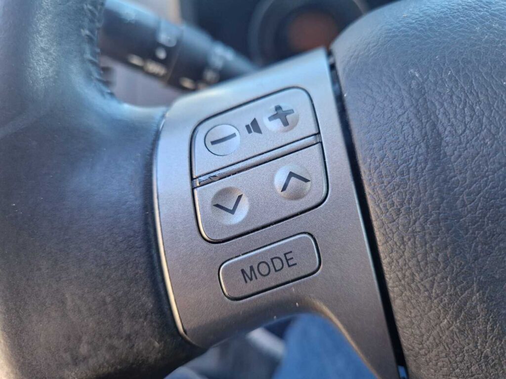 Toyota Auris 2008 Harmaa