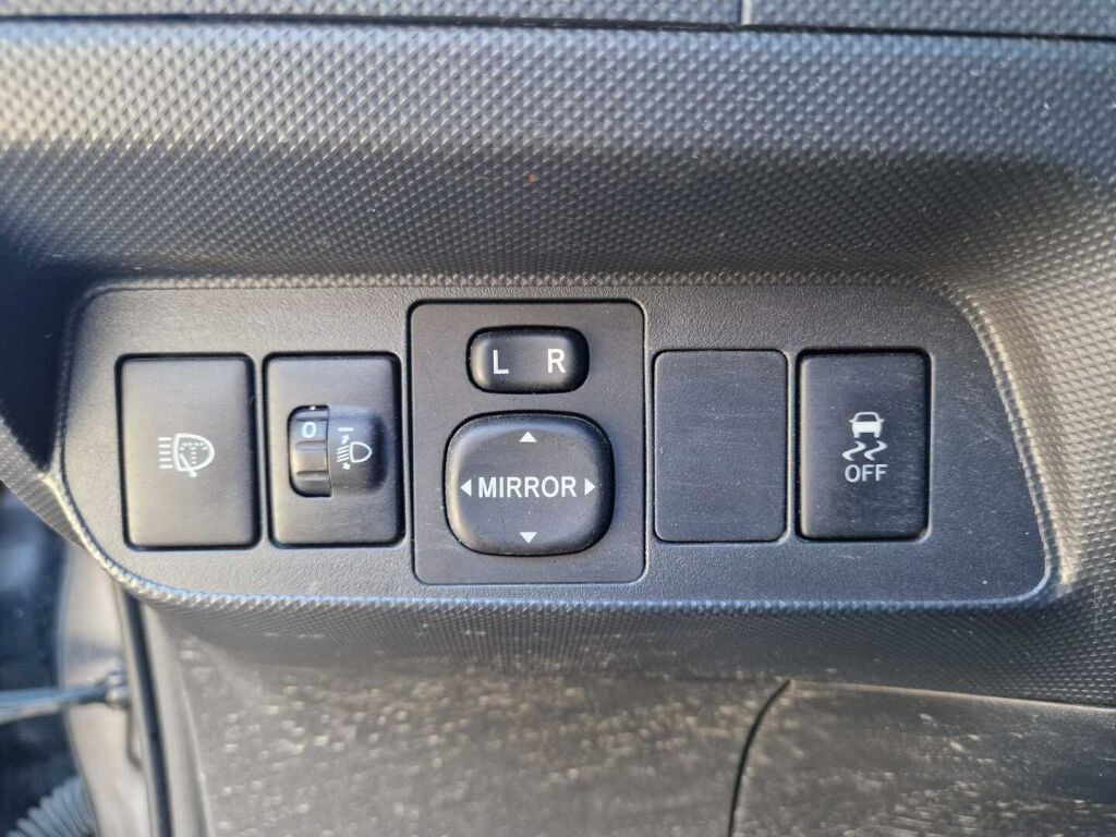 Toyota Auris 2008 Harmaa