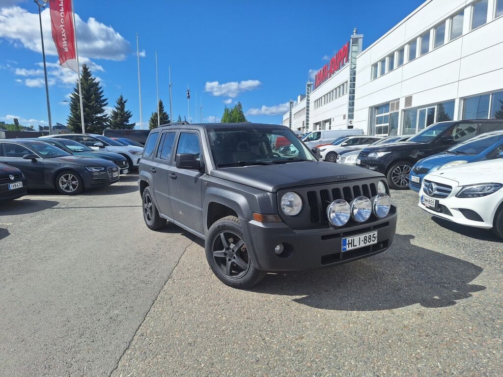 Jeep Patriot 2009 Musta