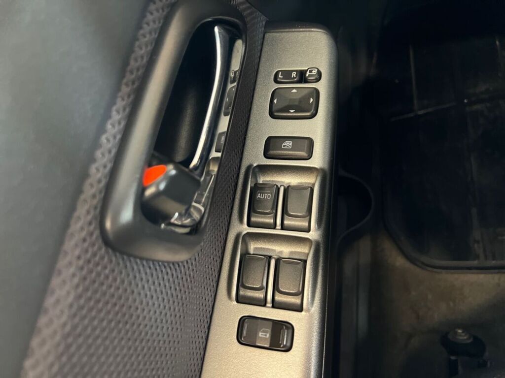 Isuzu D-Max 2009 Vihreä