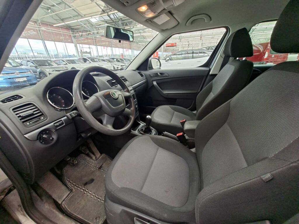 Skoda Yeti 2010 Harmaa