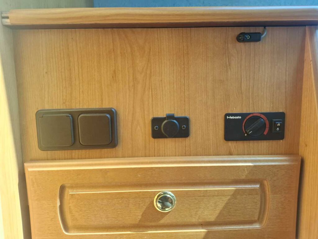 Casa car Boxer VAN 510 2005 Keltainen