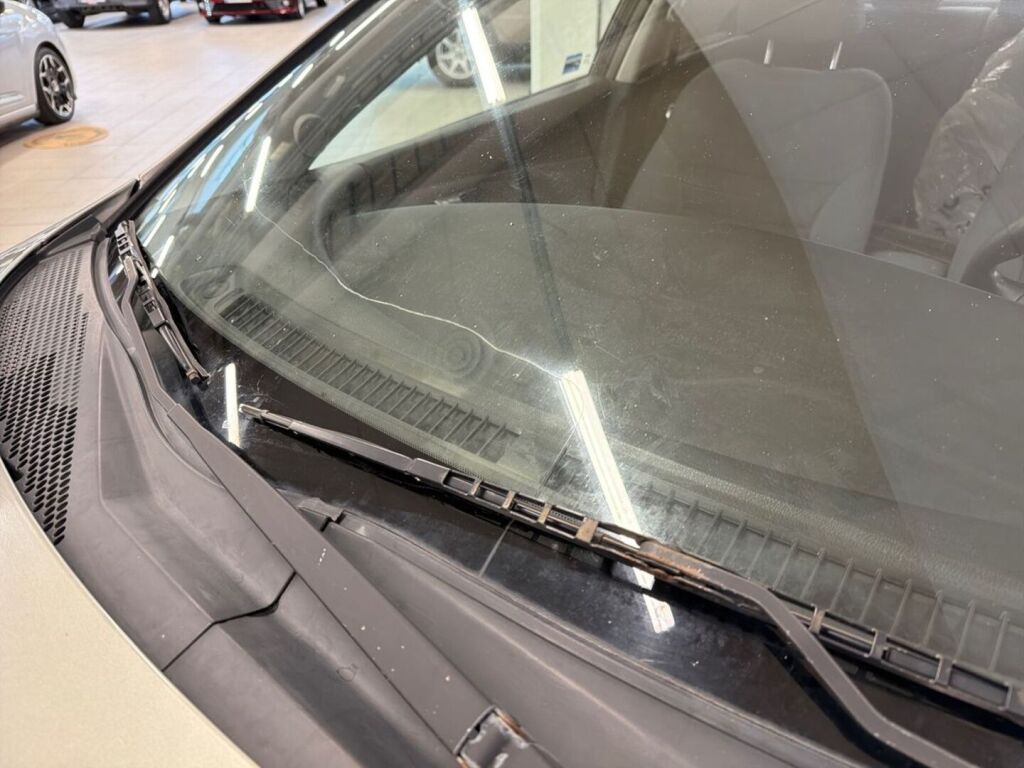 Nissan Primera 2006 Harmaa