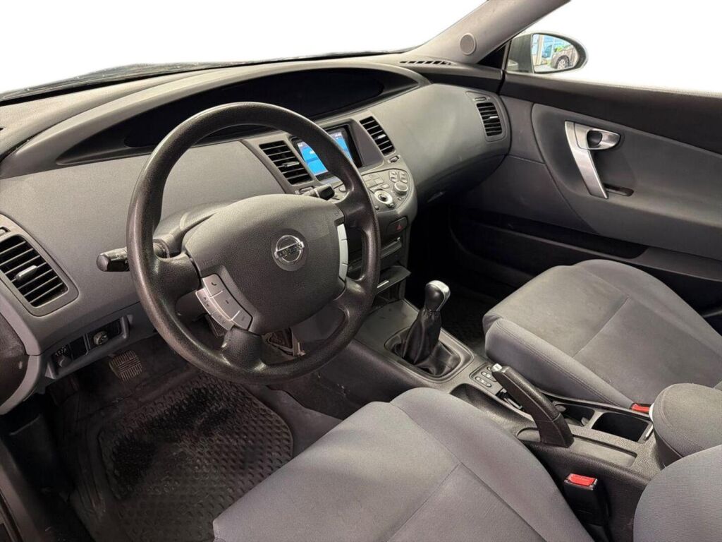 Nissan Primera 2006 Harmaa