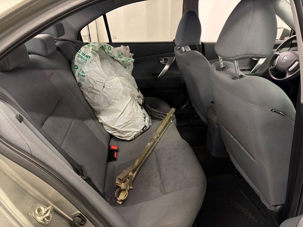 Nissan Primera 2006 Harmaa