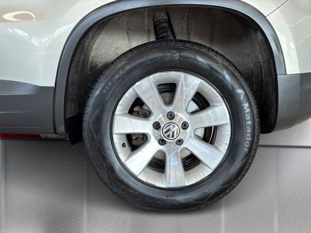 Volkswagen Tiguan 2010 Hopea
