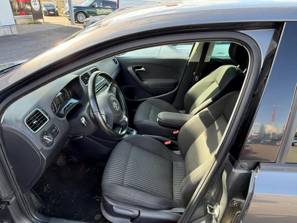 Volkswagen Polo 2010 Harmaa