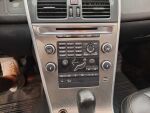 Volvo XC60 2010 Punainen