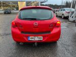 Opel Astra 2010 Punainen