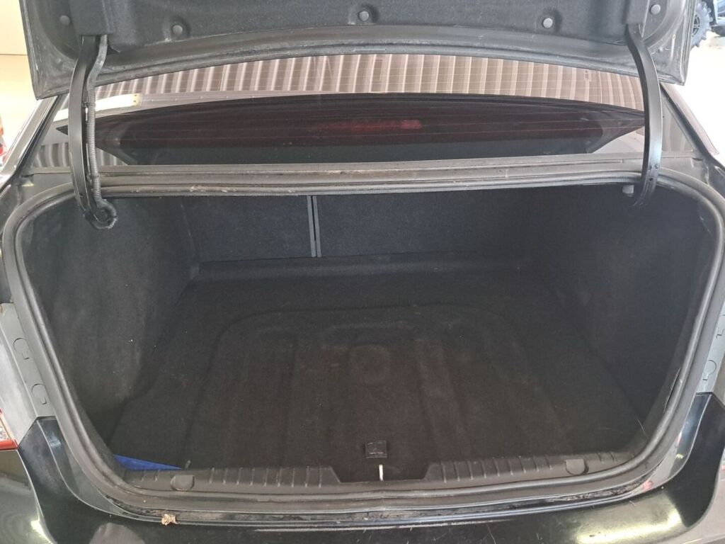 Chevrolet Cruze 2010 Musta