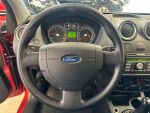 Ford Fiesta 2007 Punainen