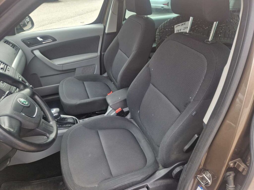 Skoda Yeti 2010 Ruskea (beige)