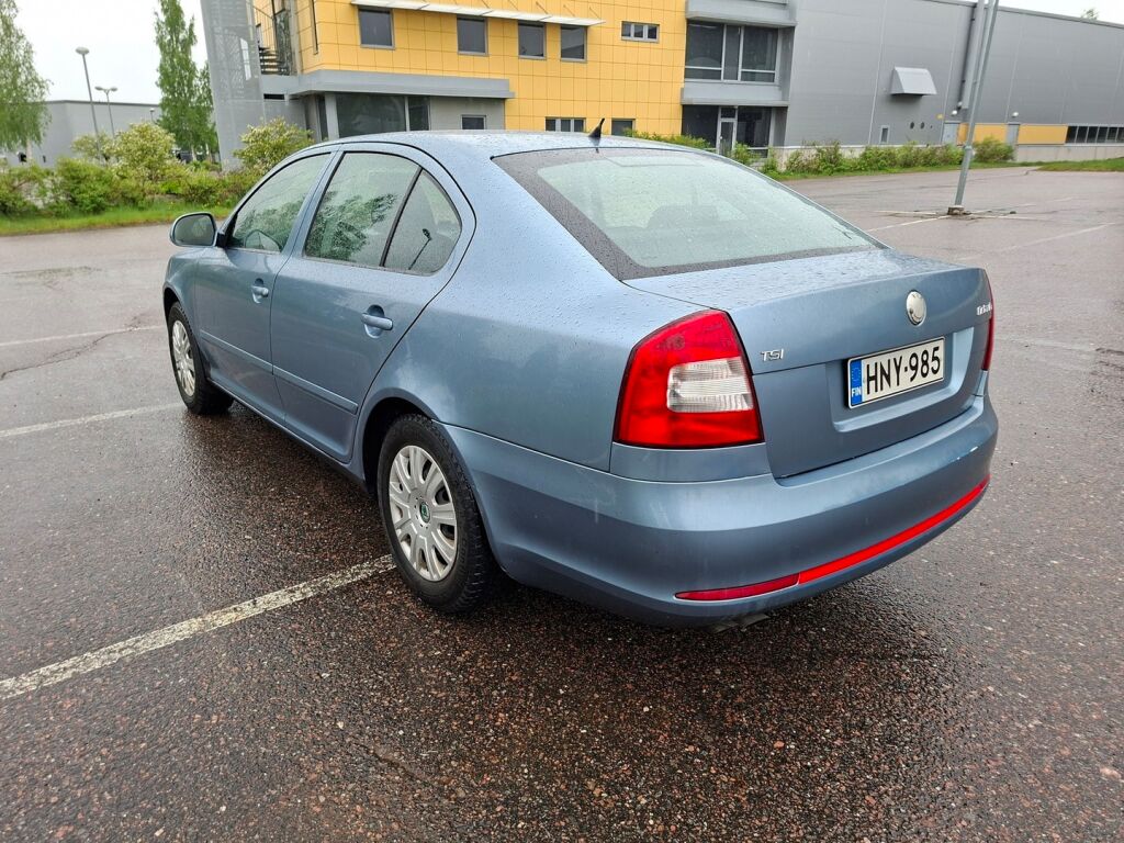 Skoda Octavia 2010 Harmaa