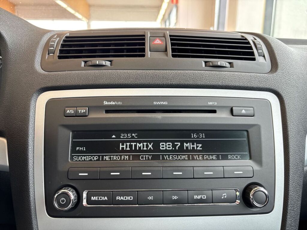 Skoda Octavia 2010 Harmaa