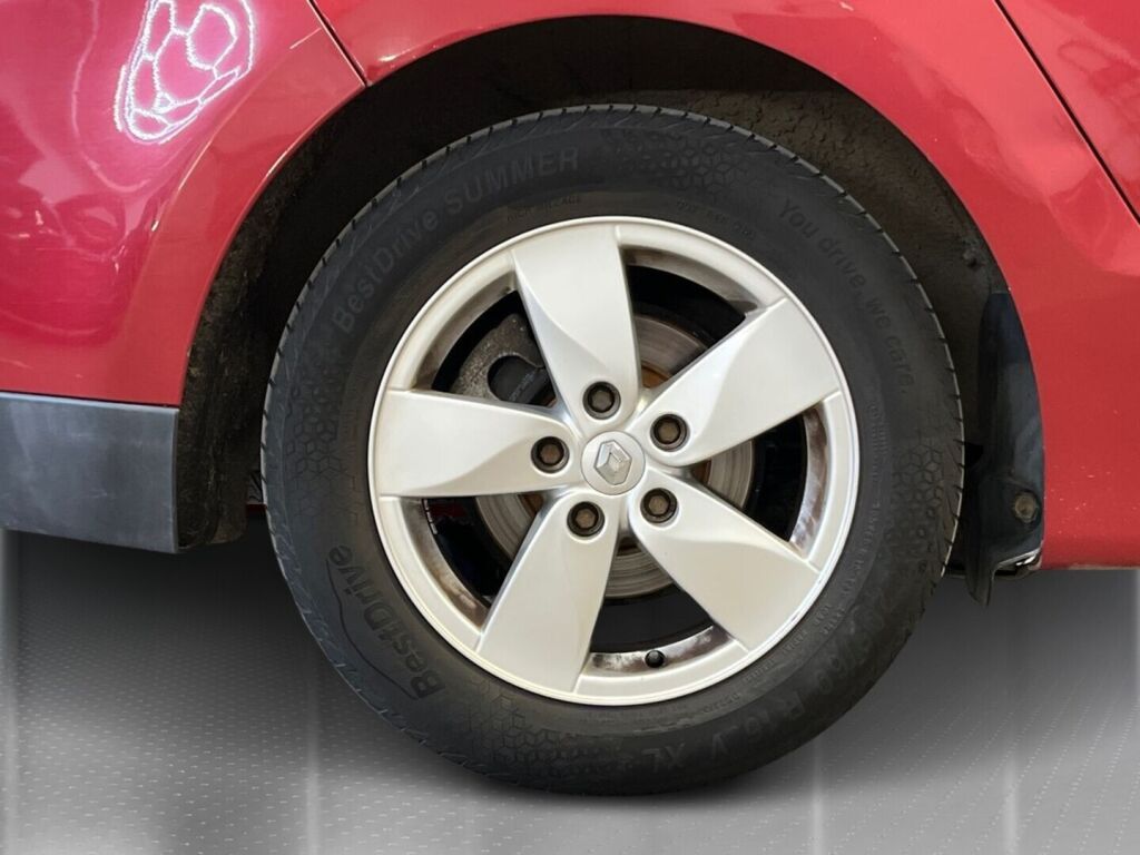 Renault Grand Scenic 2010 Punainen