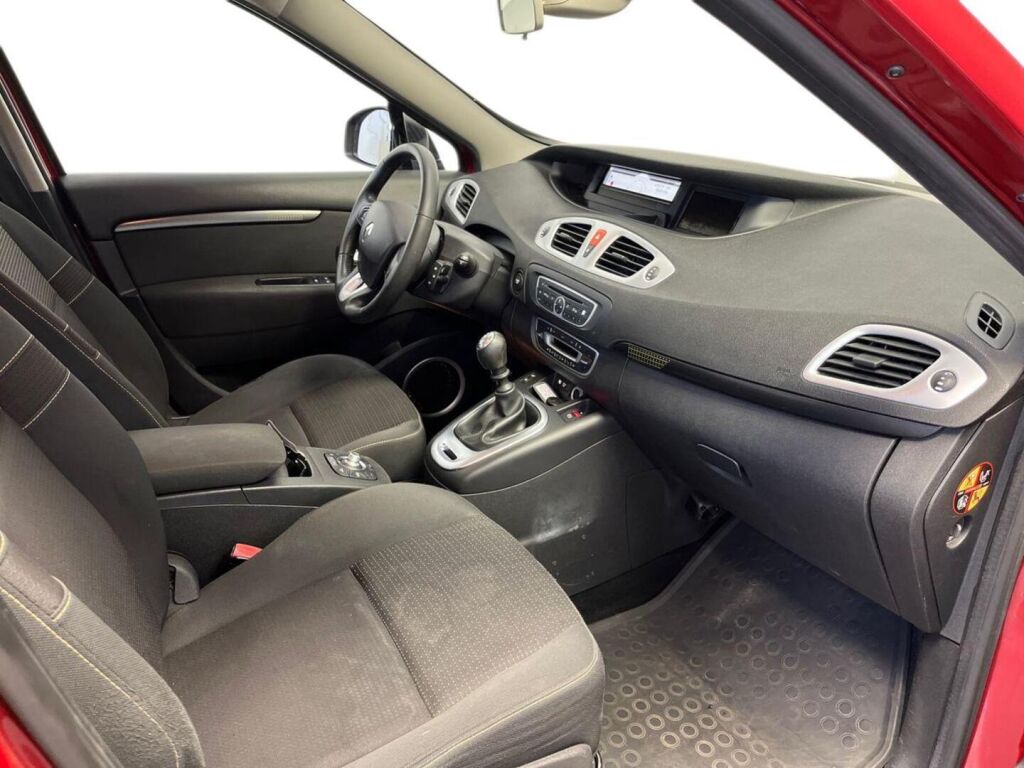 Renault Grand Scenic 2010 Punainen