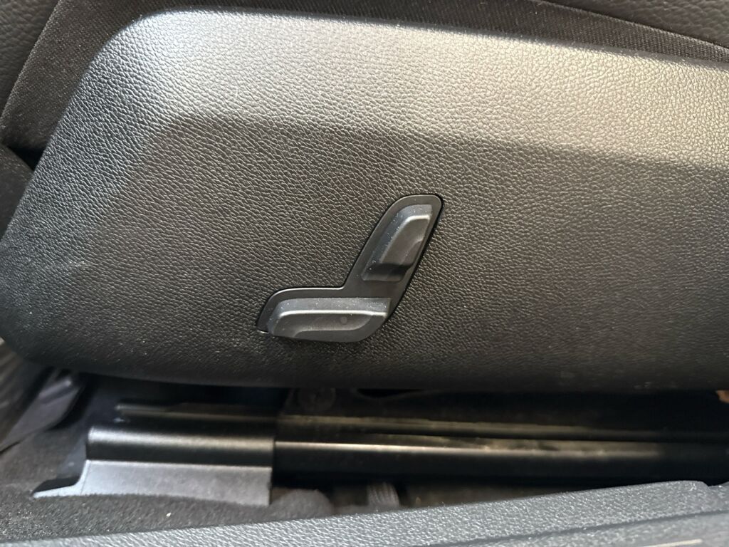 Mercedes-Benz E 2010 Harmaa