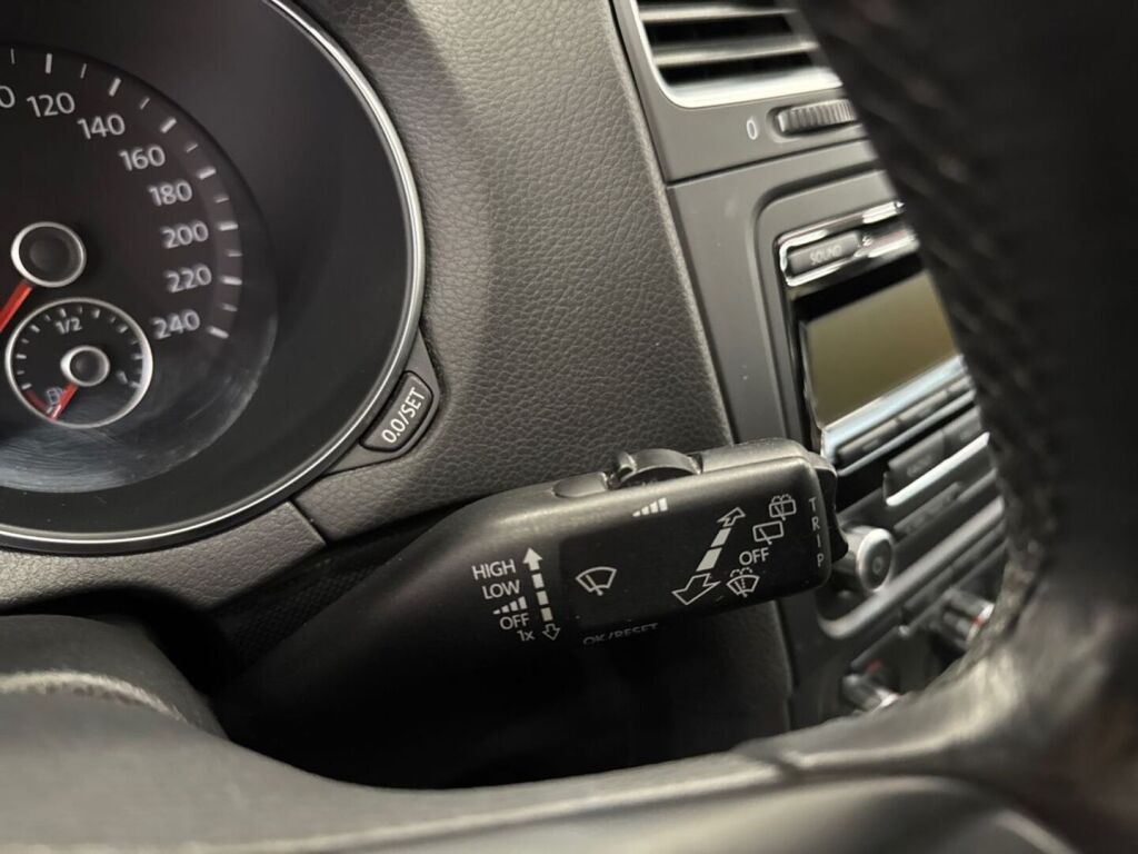 Volkswagen Golf 2010 Hopea