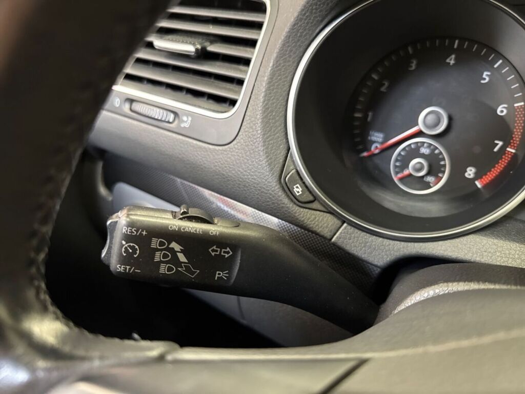 Volkswagen Golf 2010 Hopea