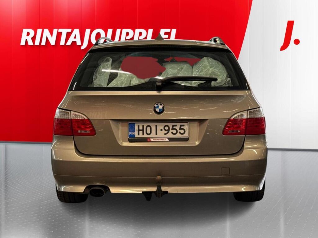BMW 520 2008 Ruskea (beige)