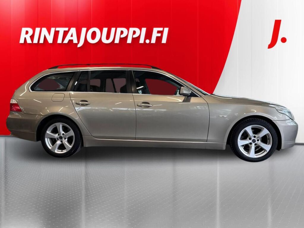 BMW 520 2008 Ruskea (beige)