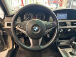 BMW 520 2008 Ruskea (beige)