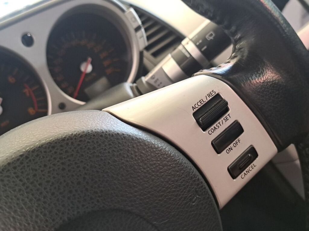 Nissan 350Z 2004 Harmaa