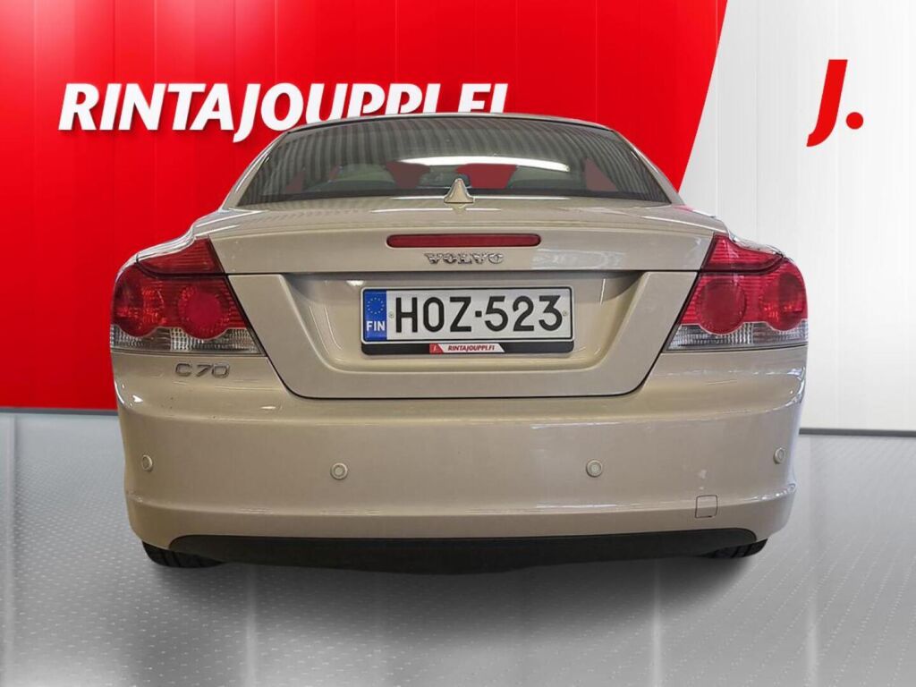 Volvo C70 2006 Ruskea (beige)