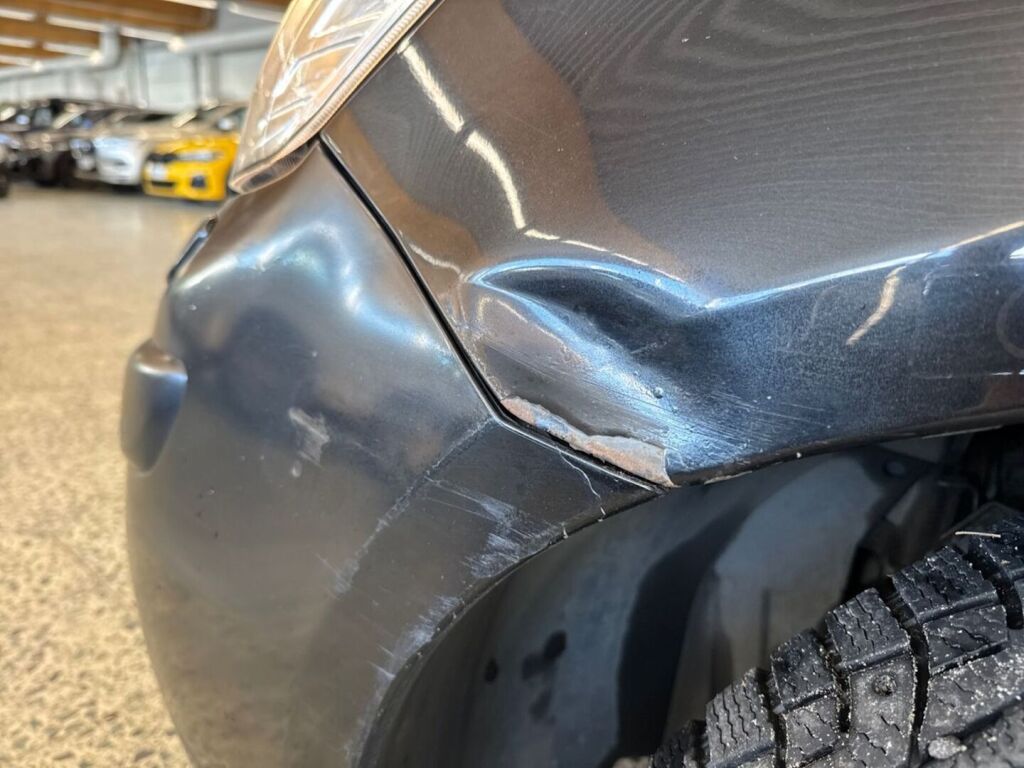 Nissan Note 2008 Musta