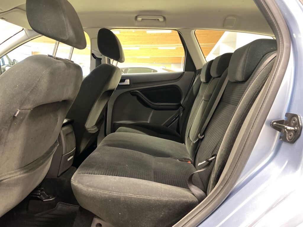 Ford Focus 2005 Sininen