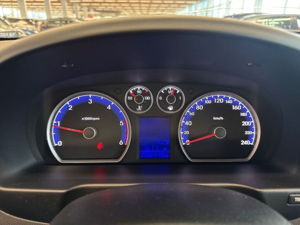 Hyundai i30 2010 Hopea