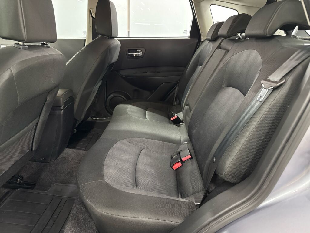 Nissan Qashqai 2010 Harmaa