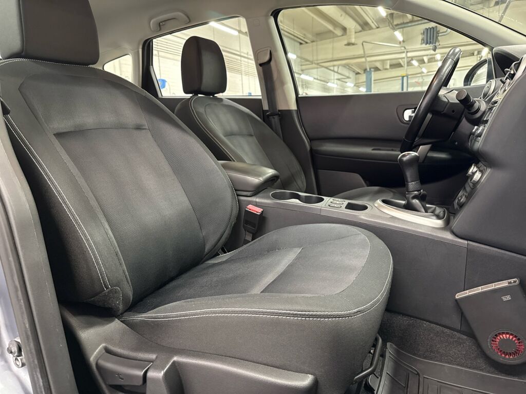 Nissan Qashqai 2010 Harmaa